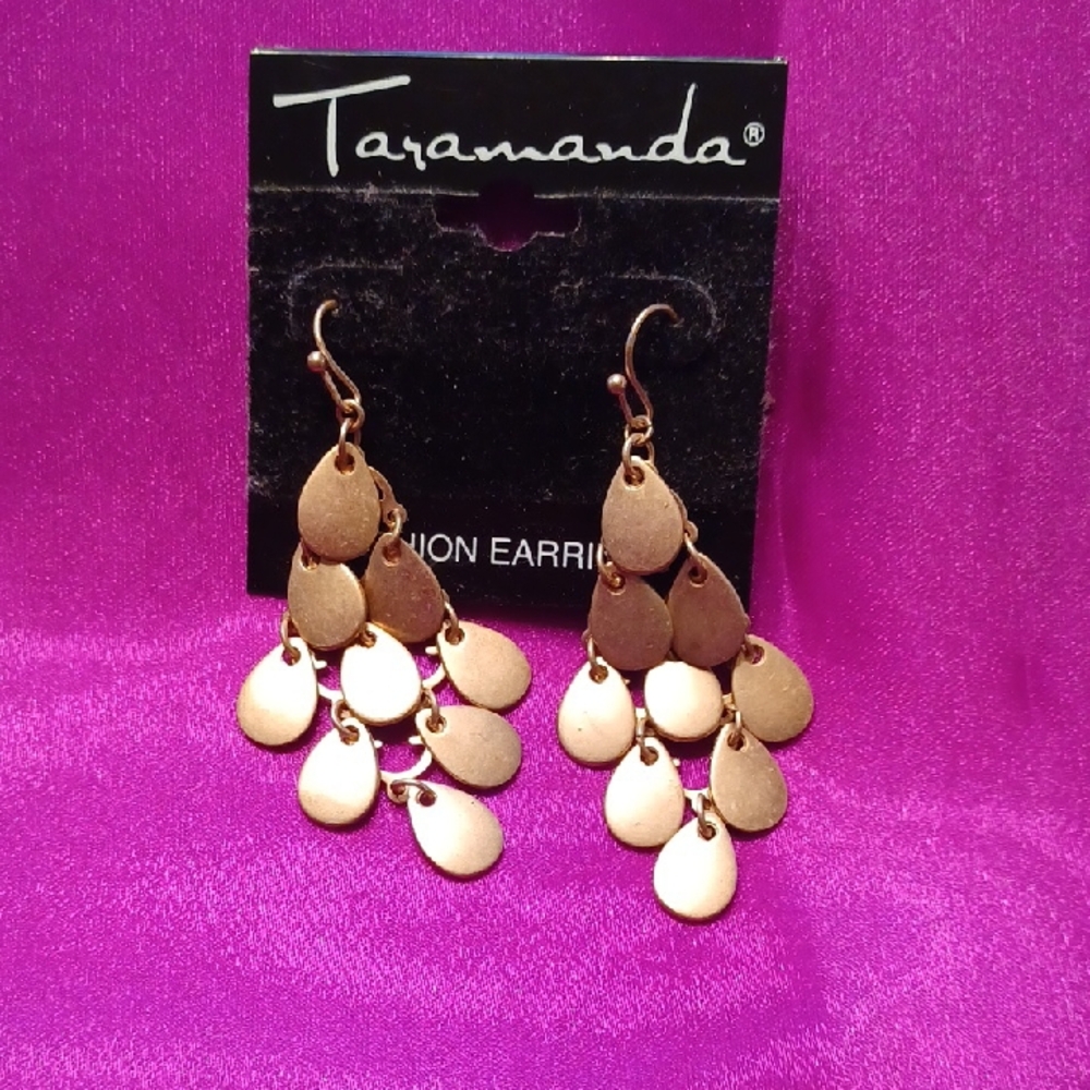 Gold Teardrop Earrings